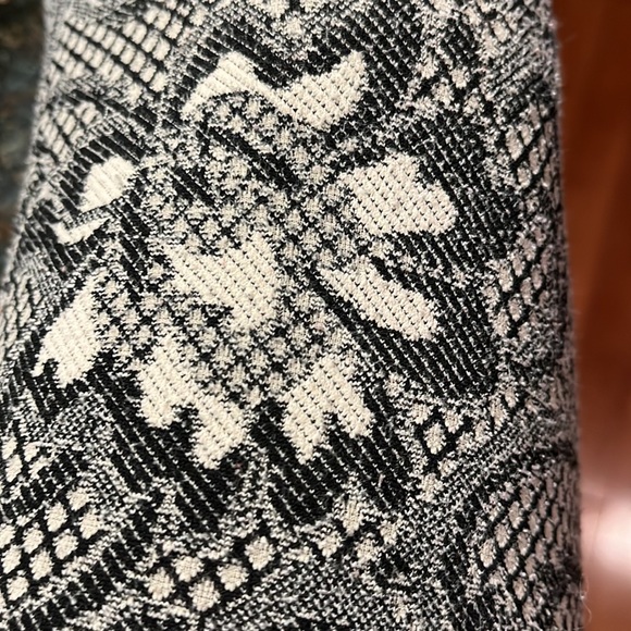 3 pair Nikibiki Leggings NEW from Boutique - Picture 4 of 5